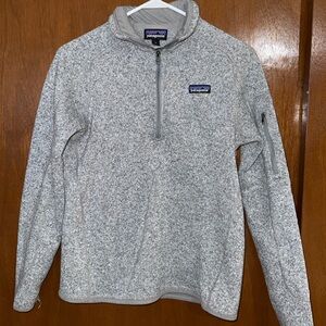 Patagonia Light Gray Fleece Pullover